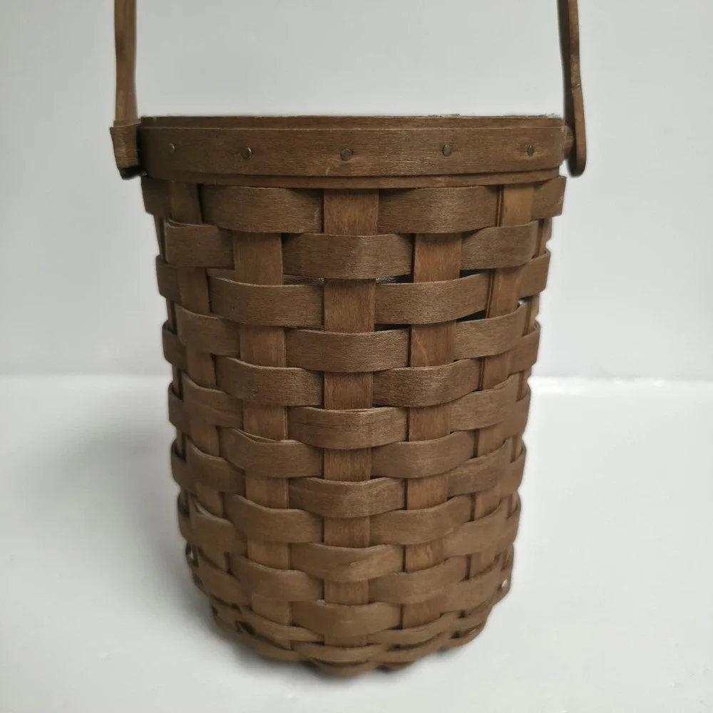 VTG 2001 Longaberger Tall Fruit Basket Round Woven Wood Single Swing Handle Line